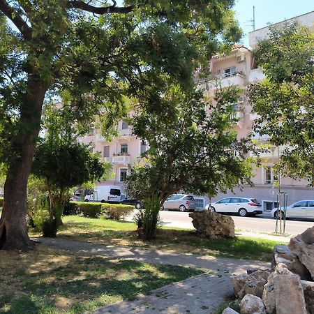 Lukas Apartament Vollga Durrës 외부 사진