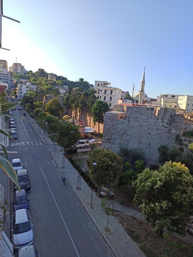 Lukas Apartament Vollga Durrës 외부 사진