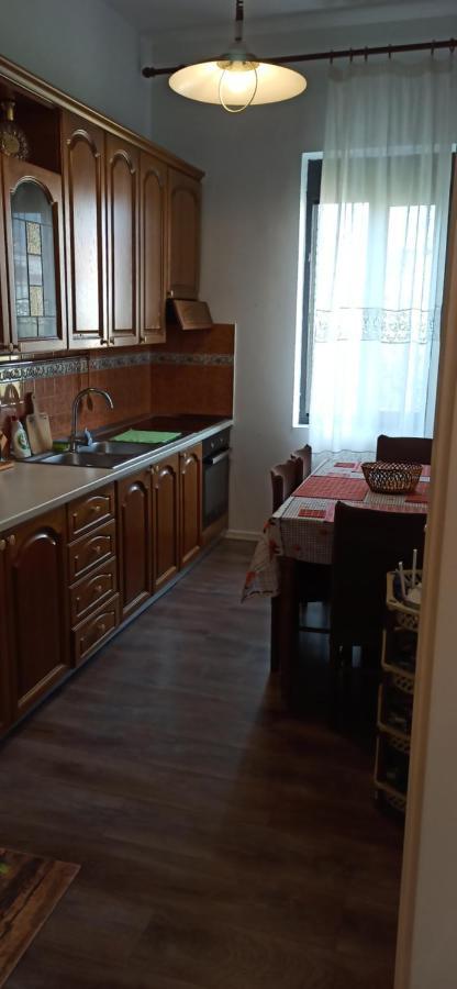 Lukas Apartament Vollga Durrës 외부 사진